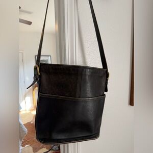 Vintage Coach Black Leather Woman’s Bag